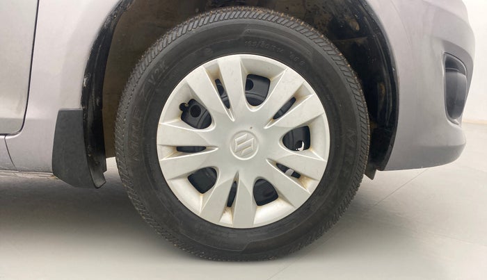 2013 Maruti Swift Dzire VXI, Petrol, Manual, 56,850 km, Right Front Wheel