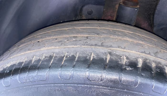 2016 Hyundai Creta S 1.6 PETROL, Petrol, Manual, 63,623 km, Left Rear Tyre Tread