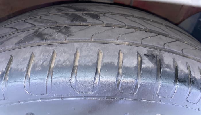 2016 Hyundai Creta S 1.6 PETROL, Petrol, Manual, 63,623 km, Right Front Tyre Tread