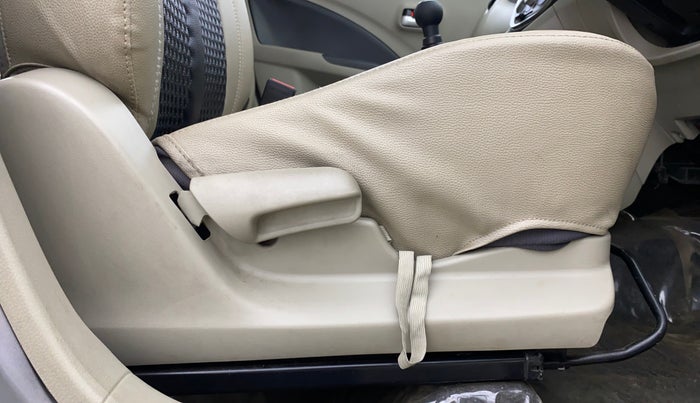 2015 Maruti Celerio VXI CNG, CNG, Manual, 50,251 km, Driver Side Adjustment Panel
