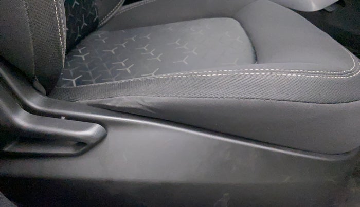 2022 Tata NEXON XM SUNROOF DIESEL, Diesel, Manual, 74,469 km, Driver Side Adjustment Panel
