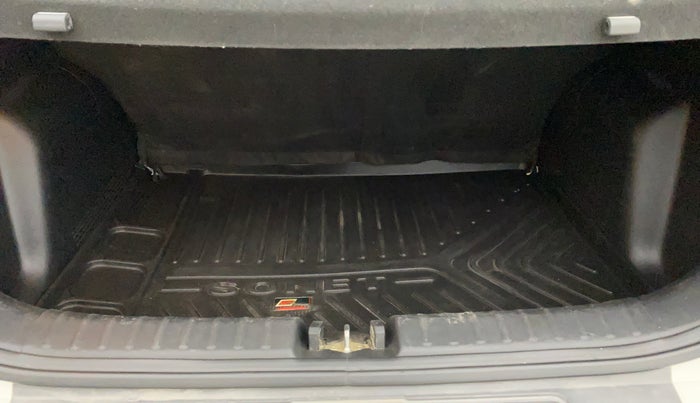 2022 KIA SONET HTX 1.0 IMT, Petrol, Manual, 35,032 km, Boot Inside