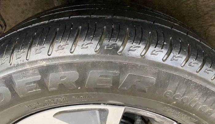 2022 KIA SONET HTX 1.0 IMT, Petrol, Manual, 35,032 km, Right Rear Tyre Tread