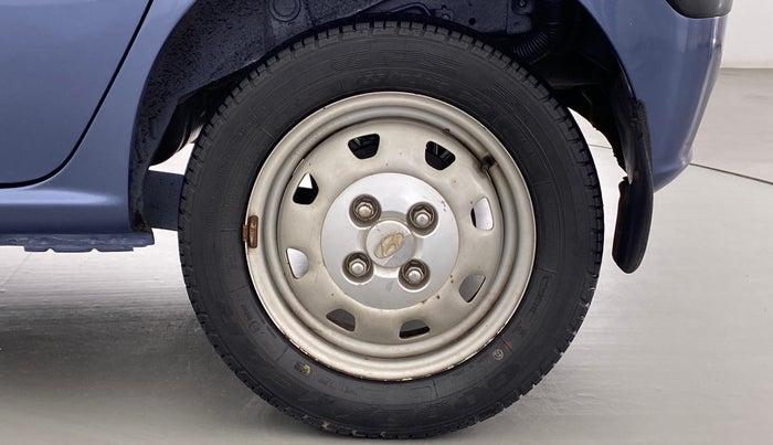 2012 Hyundai Santro Xing GL PLUS, Petrol, Manual, 22,055 km, Left Rear Wheel