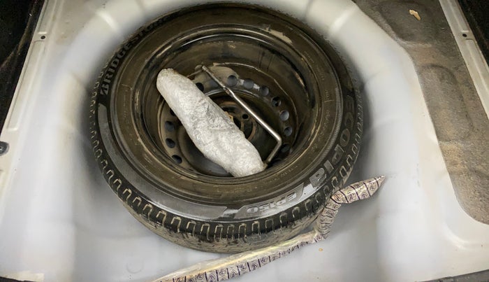 2017 Hyundai Verna 1.6 EX CRDI, Diesel, Manual, 1,33,554 km, Spare Tyre