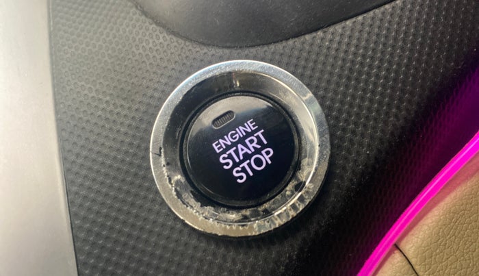 2014 Hyundai Verna FLUIDIC 1.6 CRDI SX OPT, Diesel, Manual, 51,472 km, Keyless Start/ Stop Button