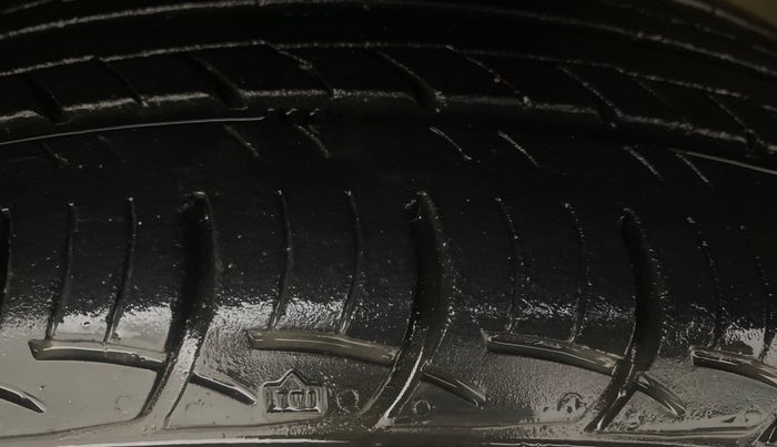 2013 Honda Amaze 1.2L I-VTEC S, Petrol, Manual, 93,745 km, Right Front Tyre Tread