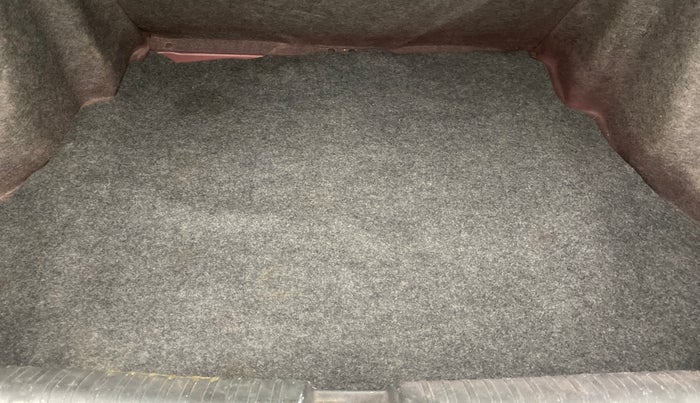 2013 Honda Amaze 1.2L I-VTEC S, Petrol, Manual, 93,745 km, Boot Inside