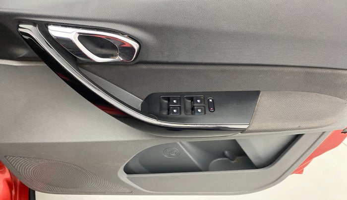 2017 Tata TIGOR XZ 1.2 REVOTRON OPT, Petrol, Manual, 62,116 km, Driver Side Door Panels Control