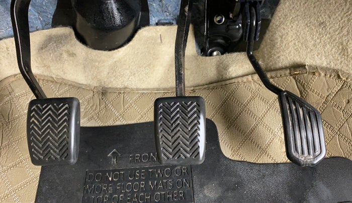 2018 Toyota YARIS G MT, Petrol, Manual, 55,466 km, Pedals