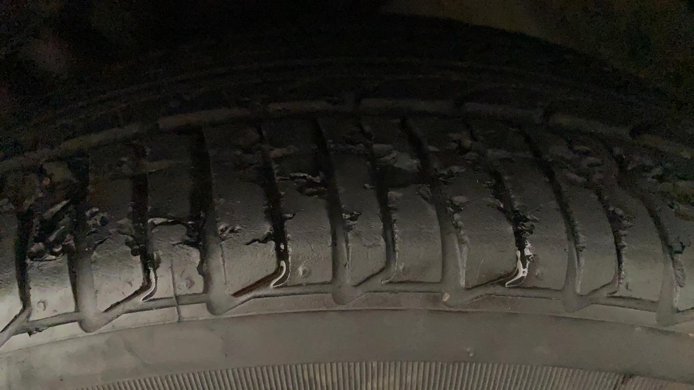 2021 Tata Tiago XZA PLUS PETROL, Petrol, Automatic, 42,528 km, Left Front Tyre Tread