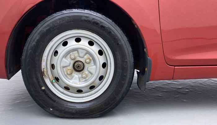 2012 Hyundai Eon D LITE PLUS, Petrol, Manual, 46,187 km, Left Front Wheel