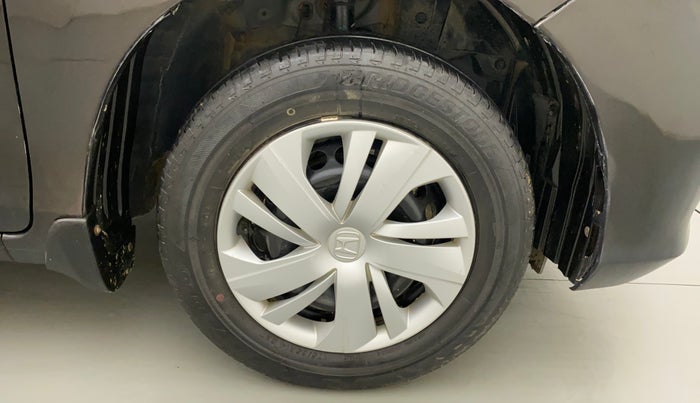 2022 Honda Amaze 1.2L I-VTEC S, Petrol, Manual, 12,644 km, Right Front Wheel