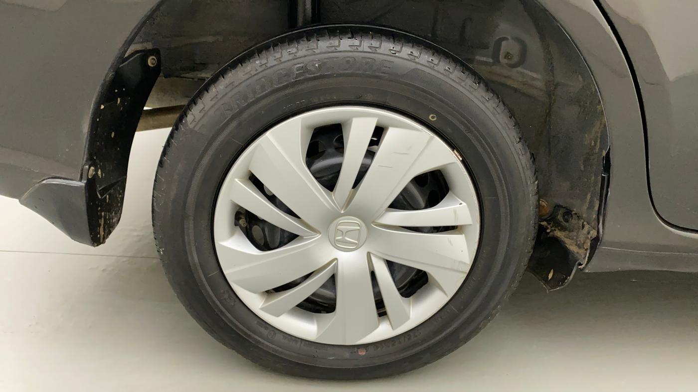 2022 Honda Amaze 1.2L I-VTEC S, Petrol, Manual, 12,644 km, Right Rear Wheel