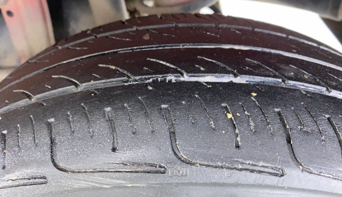 2011 Maruti Alto K10 VXI P, Petrol, Manual, 86,450 km, Left Rear Tyre Tread