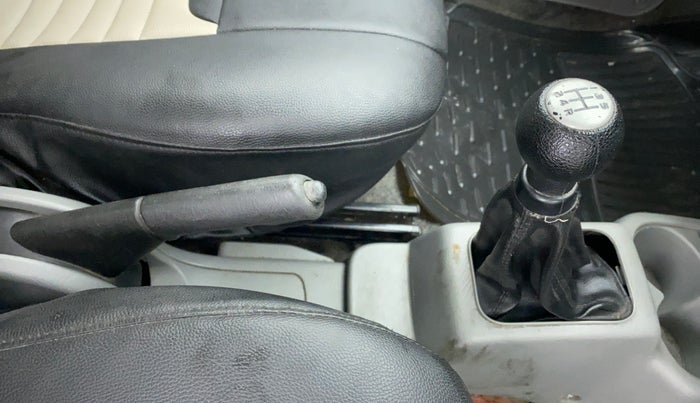 2011 Maruti Alto K10 VXI P, Petrol, Manual, 86,450 km, Gear Lever