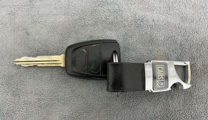 2019 Hyundai Grand i10 MAGNA CNG, CNG, Manual, 29,505 km, Key Close Up