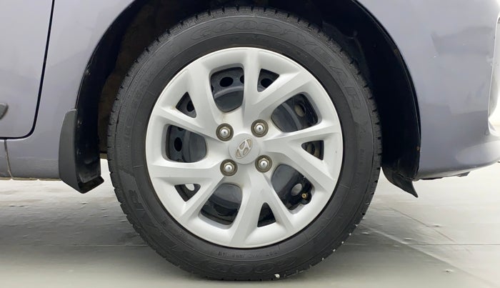 2019 Hyundai Grand i10 MAGNA CNG, CNG, Manual, 29,505 km, Right Front Wheel