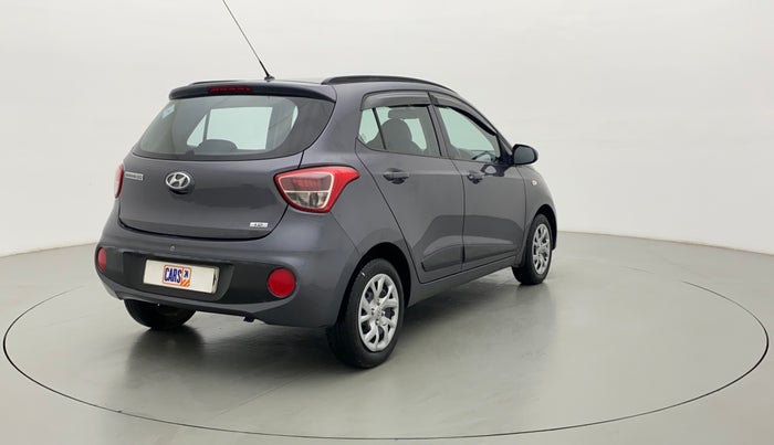 2019 Hyundai Grand i10 MAGNA CNG, CNG, Manual, 29,505 km, Right Back Diagonal