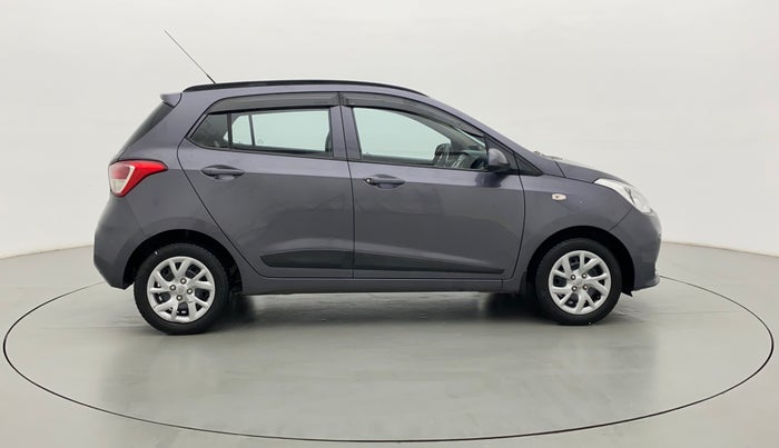 2019 Hyundai Grand i10 MAGNA CNG, CNG, Manual, 29,505 km, Right Side View