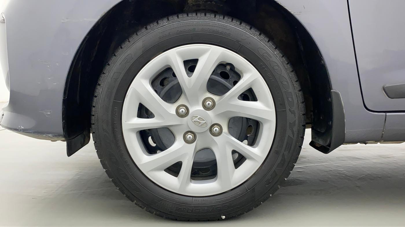 2019 Hyundai Grand i10 MAGNA CNG, CNG, Manual, 29,505 km, Left Front Wheel