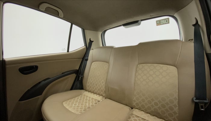2010 Hyundai i10 MAGNA 1.2, Petrol, Manual, 66,213 km, Right Side Rear Door Cabin