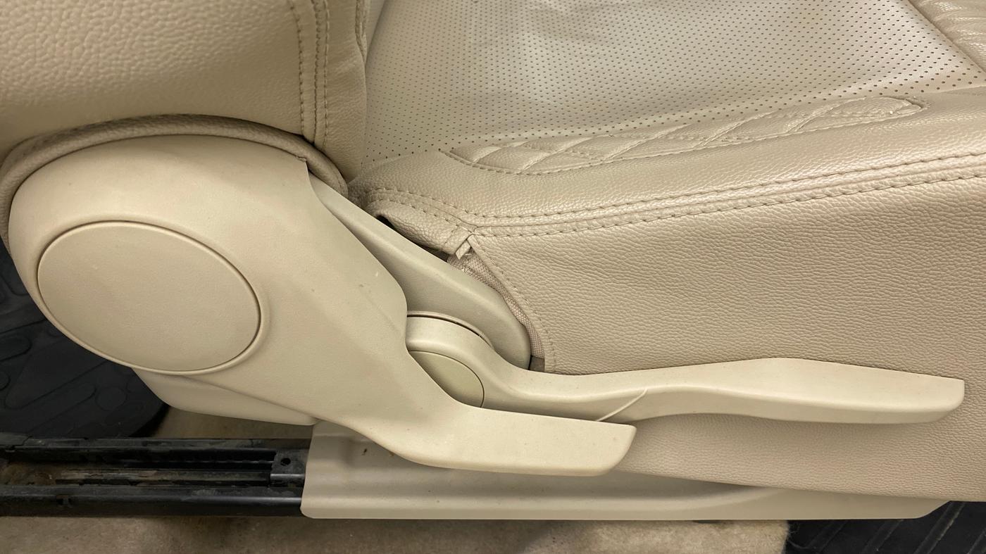 2019 Maruti Dzire VDI, Diesel, Manual, 50,758 km, Driver Side Adjustment Panel