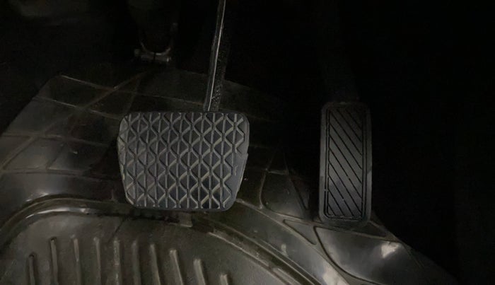 2016 Ford Ecosport TITANIUM 1.5L PETROL AT, Petrol, Automatic, 97,482 km, Pedals