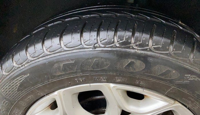 2016 Ford Ecosport TITANIUM 1.5L PETROL AT, Petrol, Automatic, 97,482 km, Left Rear Tyre Tread