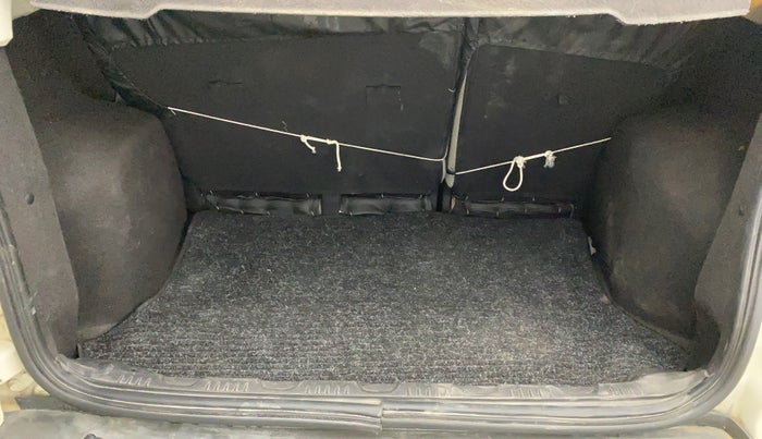 2016 Ford Ecosport TITANIUM 1.5L PETROL AT, Petrol, Automatic, 97,482 km, Boot Inside