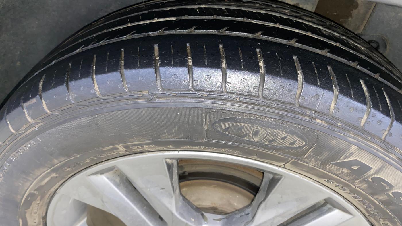 2022 KIA SELTOS  HTX IVT G, Petrol, Automatic, 53,278 km, Left Rear Tyre Tread
