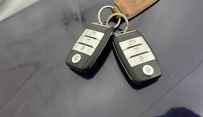 2022 KIA SELTOS  HTX IVT G, Petrol, Automatic, 53,278 km, Key Close Up