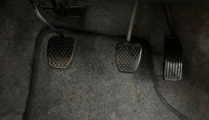 2015 Honda Amaze 1.2L I-VTEC SX, Petrol, Manual, 30,981 km, Pedals