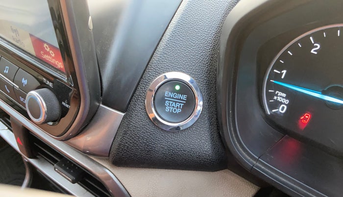 2020 Ford Ecosport TITANIUM 1.5L DIESEL, Diesel, Manual, 1,00,290 km, Keyless Start/ Stop Button