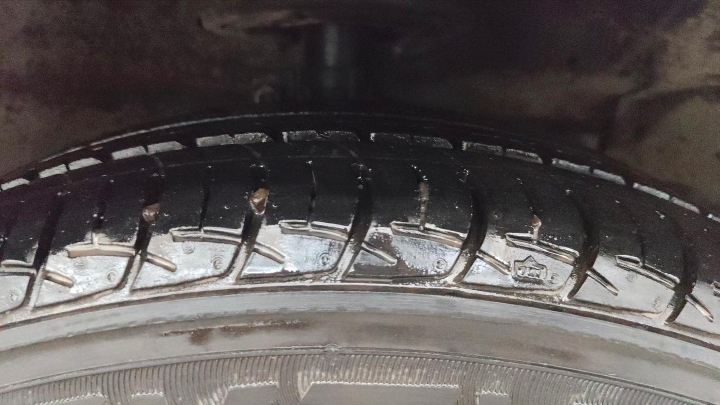 2018 Maruti Ciaz DELTA 1.4 MT PETROL, Petrol, Manual, 54,855 km, Right Front Tyre Tread