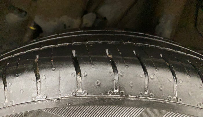 2023 Hyundai VENUE S 1.2, Petrol, Manual, 14,946 km, Left Rear Tyre Tread