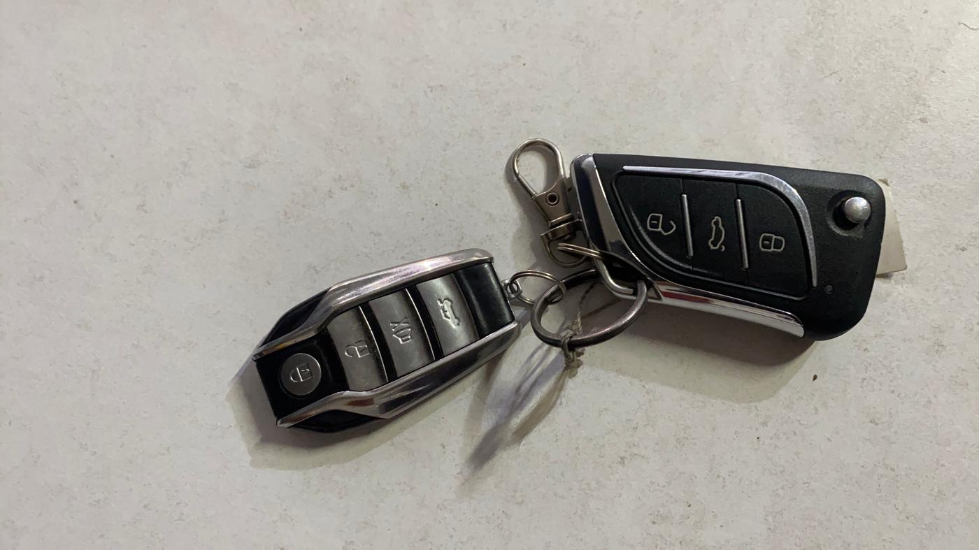2022 Nissan MAGNITE XE, Petrol, Manual, 60,602 km, Key Close Up
