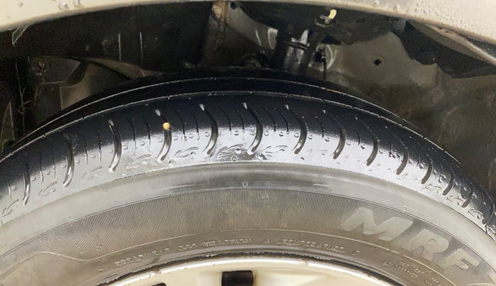 2018 Honda Amaze 1.5L I-DTEC V, Diesel, Manual, 94,289 km, Left Front Tyre Tread