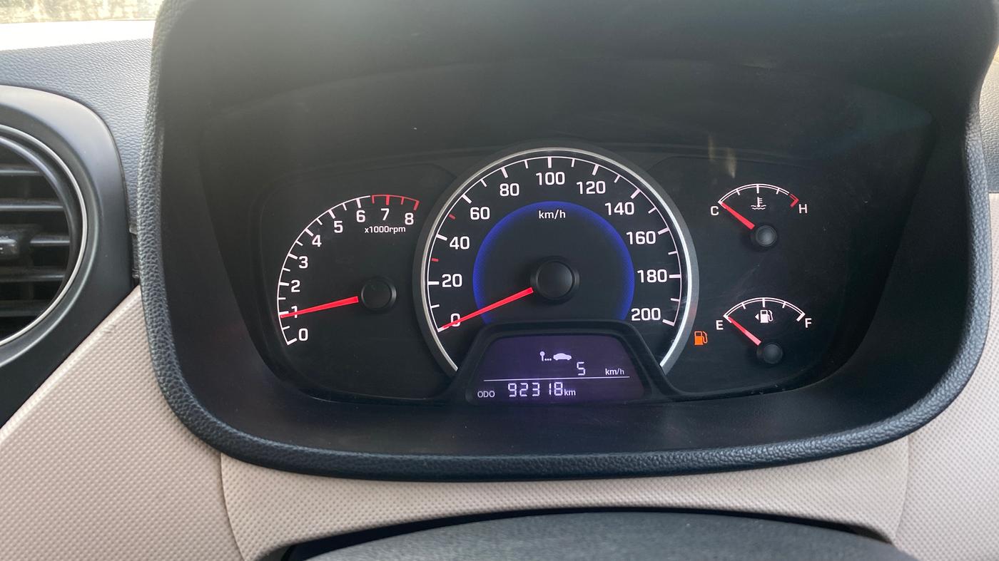 2018 Hyundai Grand i10 SPORTZ 1.2 KAPPA VTVT, CNG, Manual, 92,321 km, Odometer Image