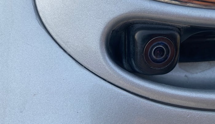 2018 Hyundai Grand i10 SPORTZ 1.2 KAPPA VTVT, CNG, Manual, 92,318 km, Parking Camera