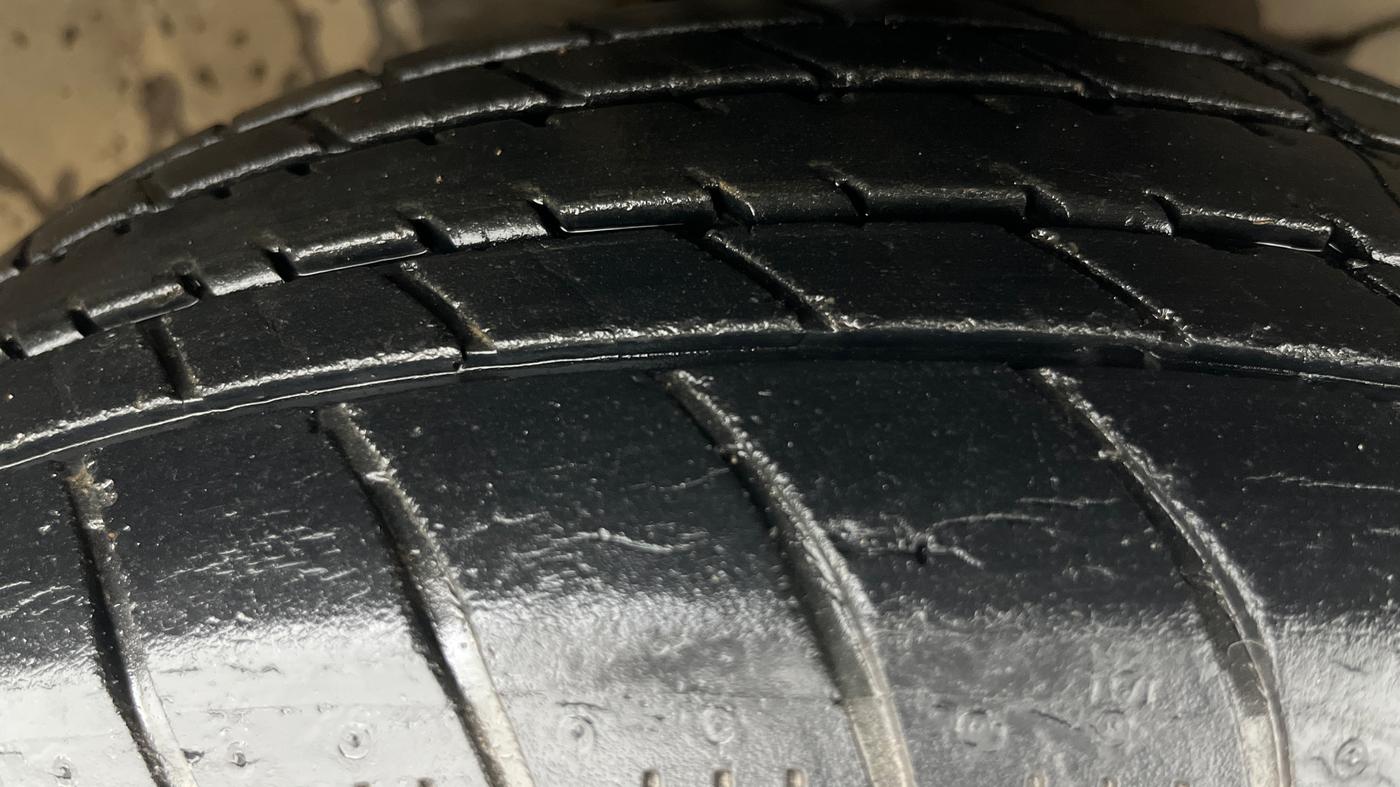 2015 Honda Amaze 1.2L I-VTEC S, Petrol, Manual, 30,004 km, Right Front Tyre Tread