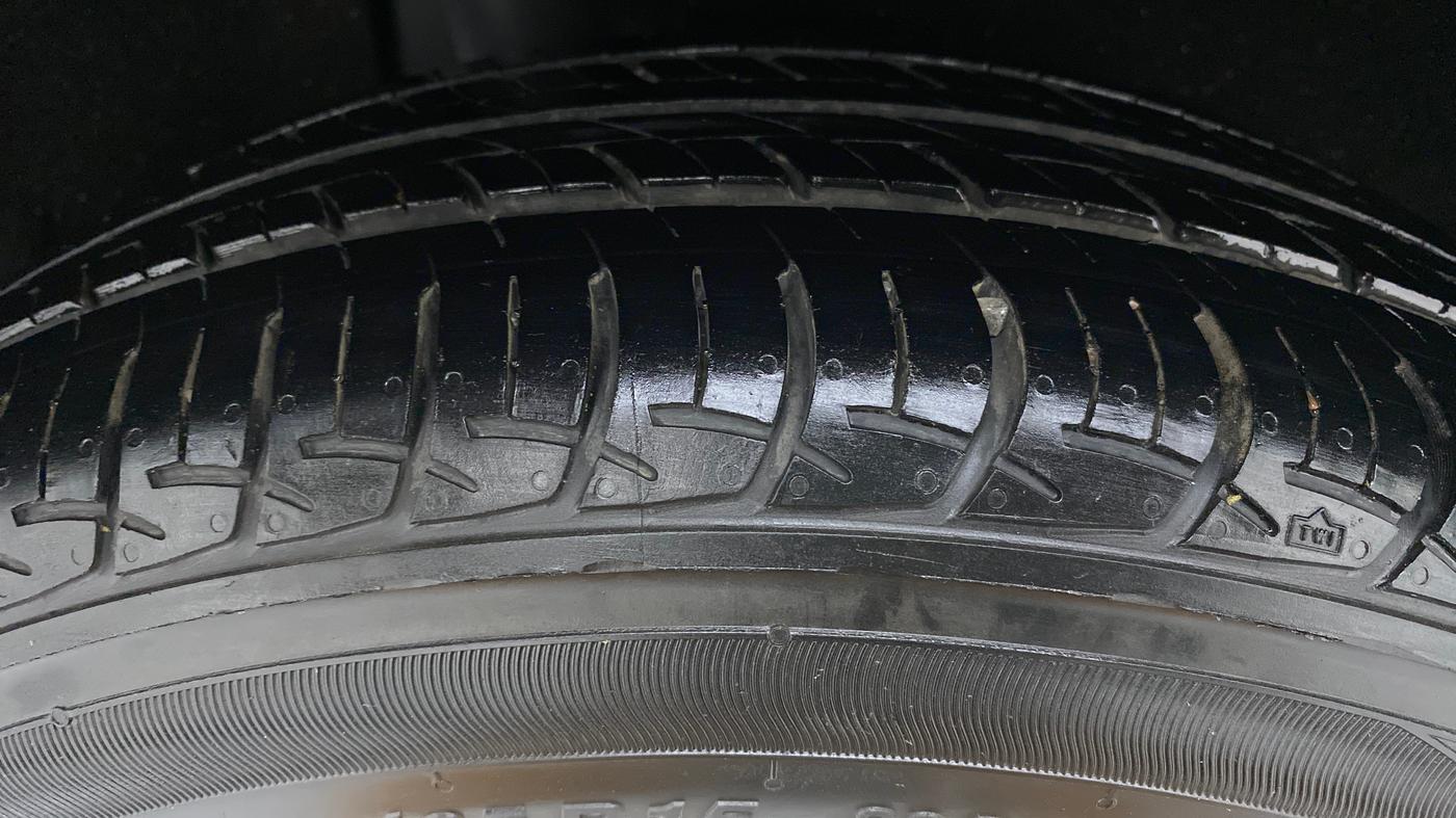 2017 Maruti Baleno DELTA DDIS 190, Diesel, Manual, 53,002 km, Right Rear Tyre Tread