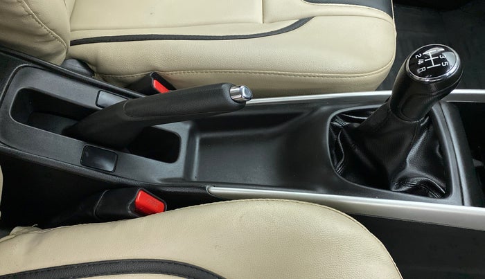 2017 Maruti Baleno DELTA DDIS 190, Diesel, Manual, 53,002 km, Gear Lever