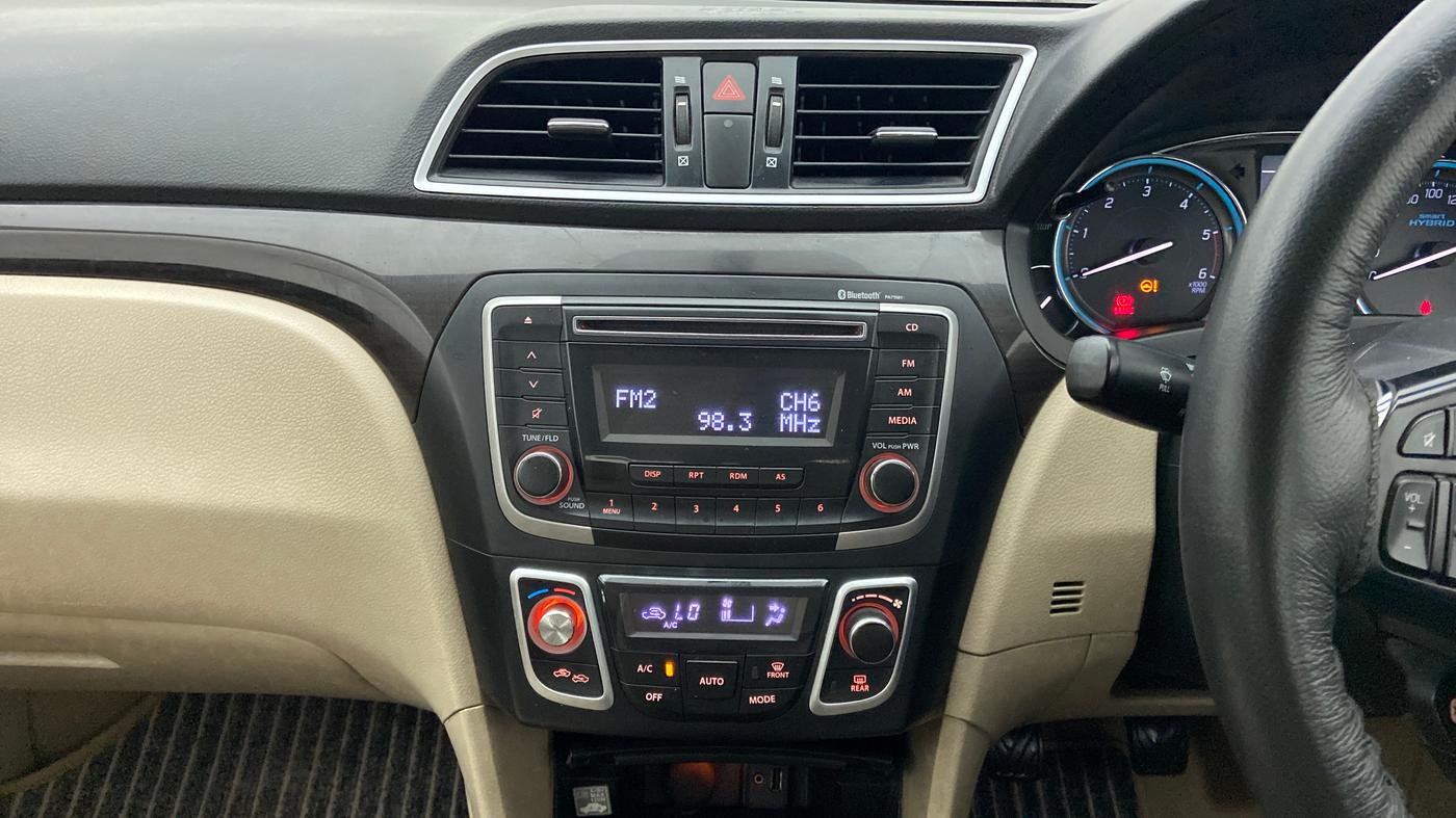 2018 Maruti Ciaz DELTA DIESEL 1.3, Diesel, Manual, 1,18,207 km, Air Conditioner