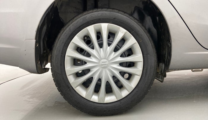2018 Maruti Ciaz DELTA DIESEL 1.3, Diesel, Manual, 1,18,207 km, Right Rear Wheel