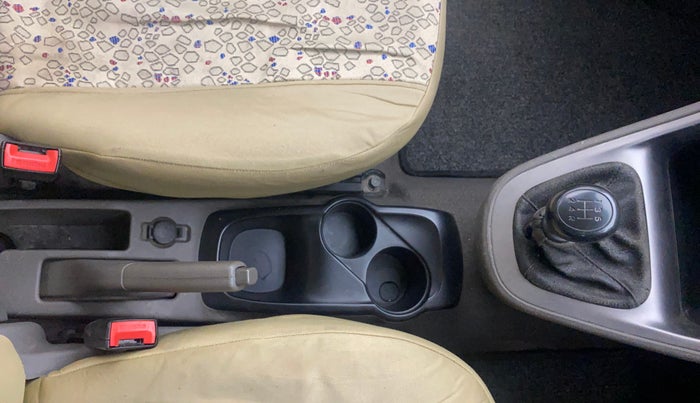 2013 Hyundai i10 MAGNA 1.2, Petrol, Manual, 48,696 km, Gear Lever