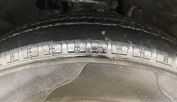 2023 Mahindra SCORPIO-N Z8 L PETROL AT 7 STR, Petrol, Automatic, 64,601 km, Left Front Tyre Tread