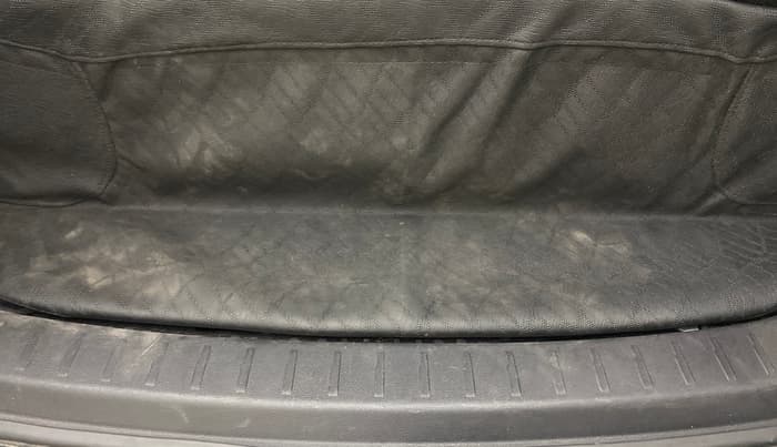 2023 Mahindra SCORPIO-N Z8 L PETROL AT 7 STR, Petrol, Automatic, 64,601 km, Boot Inside