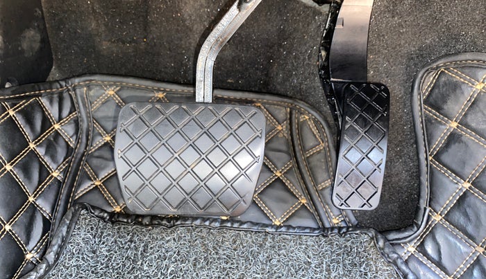 2022 Skoda SLAVIA AMBITION 1.0L TSI AT, Petrol, Automatic, 39,996 km, Pedals