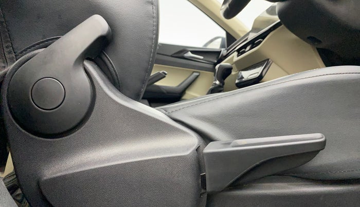 2022 Skoda SLAVIA AMBITION 1.0L TSI AT, Petrol, Automatic, 39,996 km, Driver Side Adjustment Panel